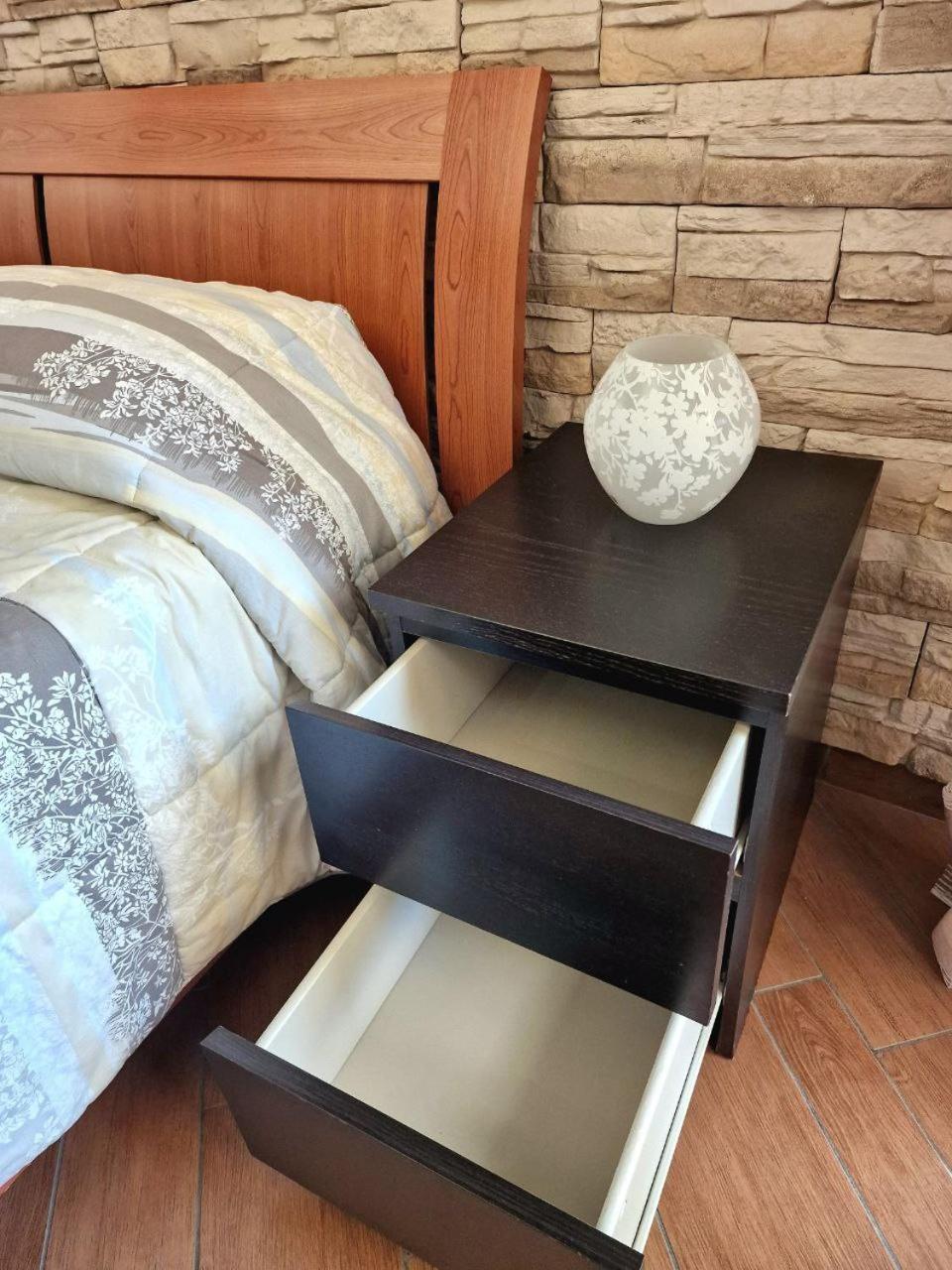 Domus Livio, 7 Min Fco Airport, Free Wifi, Garden Apartment, 2 Tv Hd Fiumicino Bagian luar foto